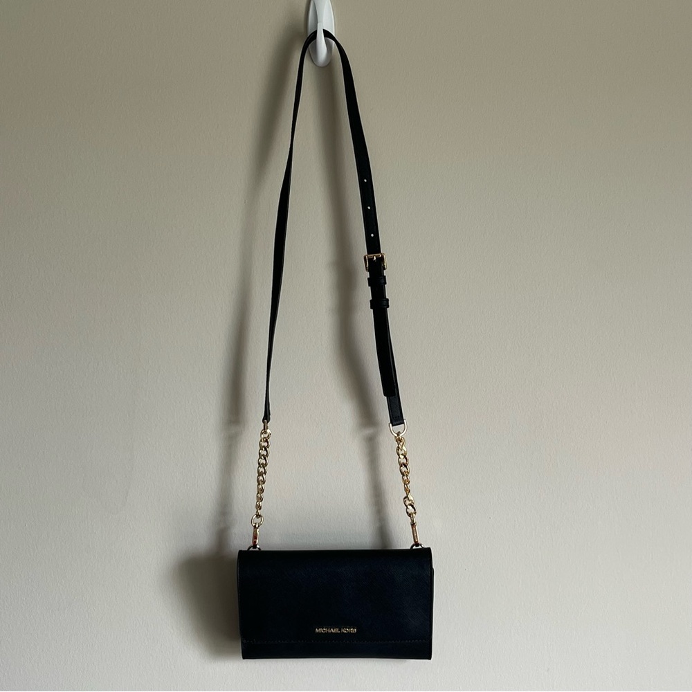 MICHAEL Michael Kors Women's Convertible Shoulder Bag Crossbody Purse Wristlet